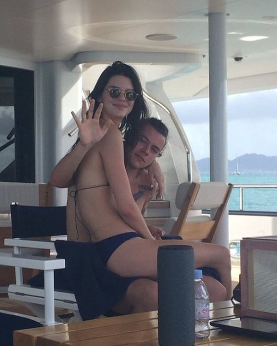 Kendall Jenner, Harry Styles Kendall Jenner, Harry Styles
